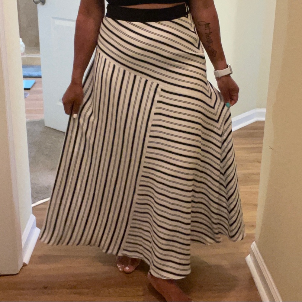 Full-Length skirt